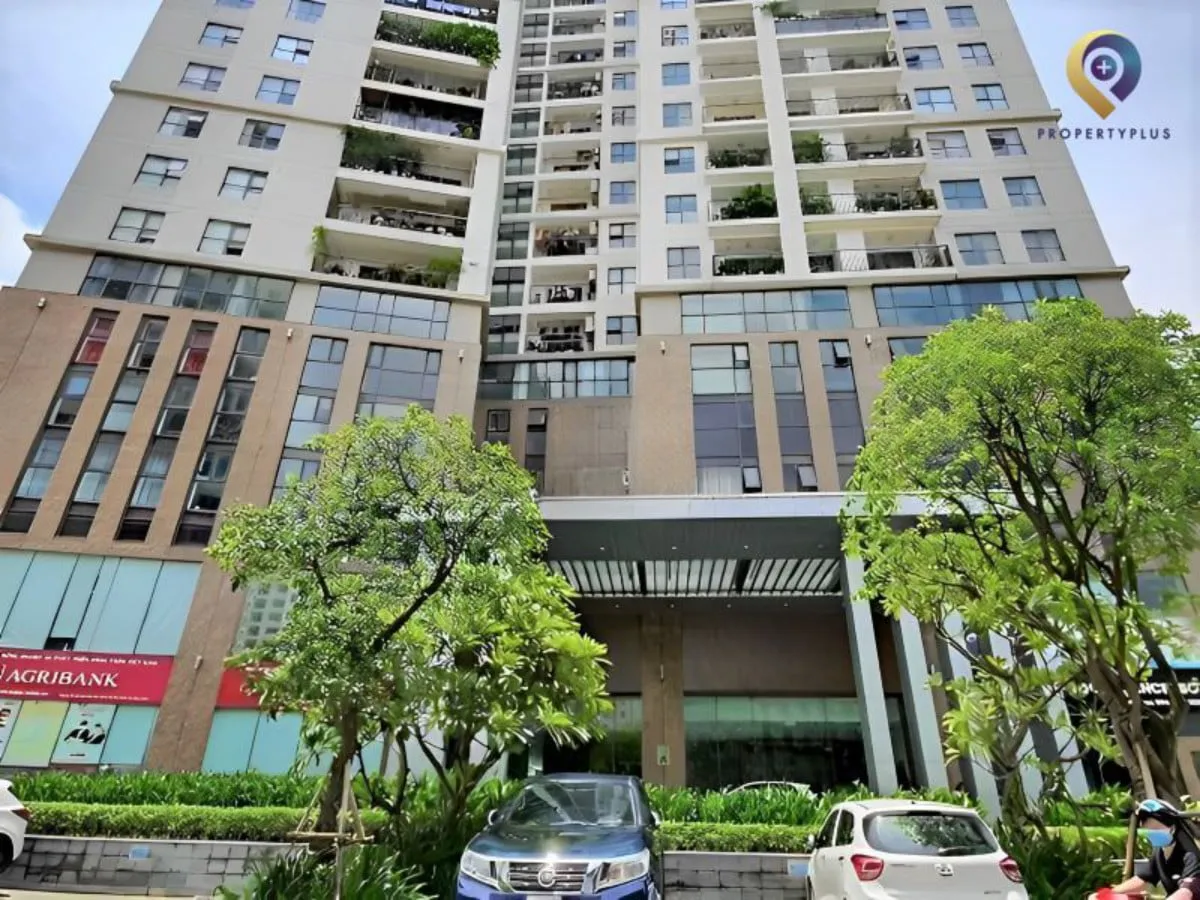 Khu vực sảnh ngoài tòa nhà Hà Đô Park View tại Quận Cầu Giấy, Hà Nội